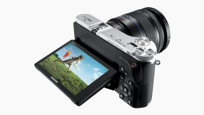 hybrid Samsung NX Ultra
